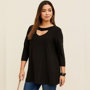 Sympli Canada | Black 3/4 Sleeve Cut Out Tunic Top 16